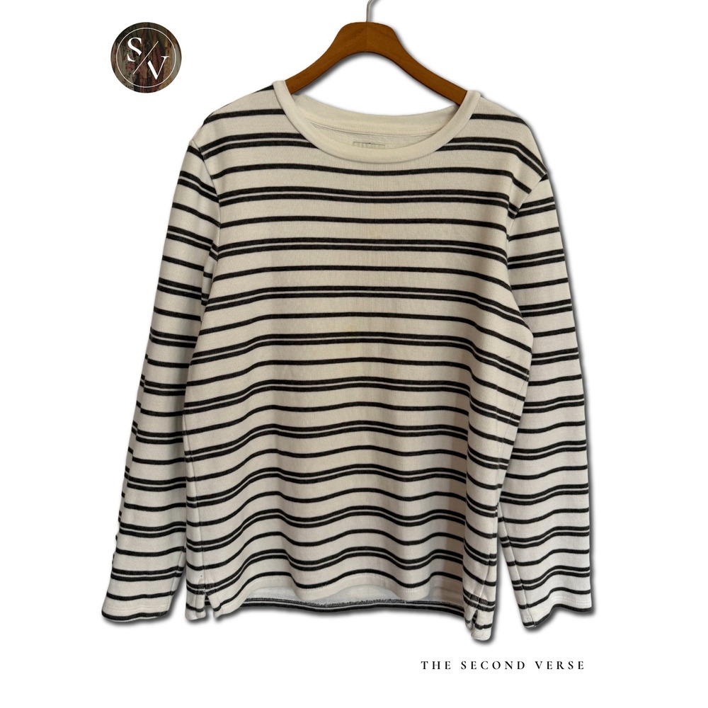 Club Monaco Top Womens M Cream Black Striped Ribbed L/S Quiet Luxury Crewneck